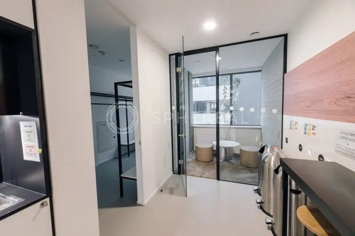 Pronájem kanceláře, Brno - Štýřice, Londýnské náměstí, 860 m2