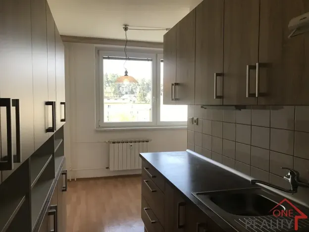 Pronájem bytu 2+1, Zlín, Kúty, 58 m2