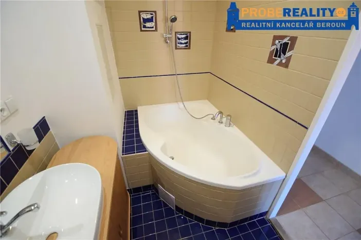 Prodej bytu 3+1, Beroun, Košťálkova, 71 m2