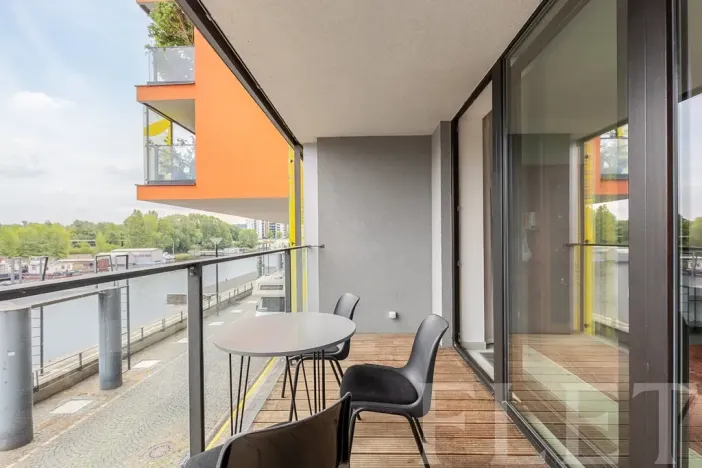 Pronájem bytu 2+kk, Praha - Holešovice, V přístavu, 70 m2