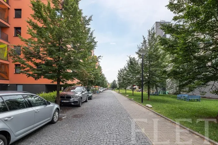 Pronájem bytu 2+kk, Praha - Holešovice, V přístavu, 70 m2