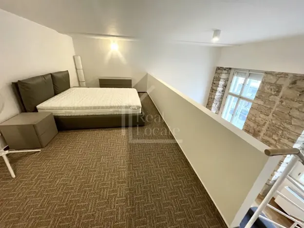 Pronájem bytu 2+kk, Praha - Karlín, Sokolovská, 97 m2