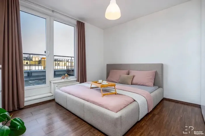 Pronájem bytu 4+kk, Praha - Vysočany, Pod Harfou, 82 m2