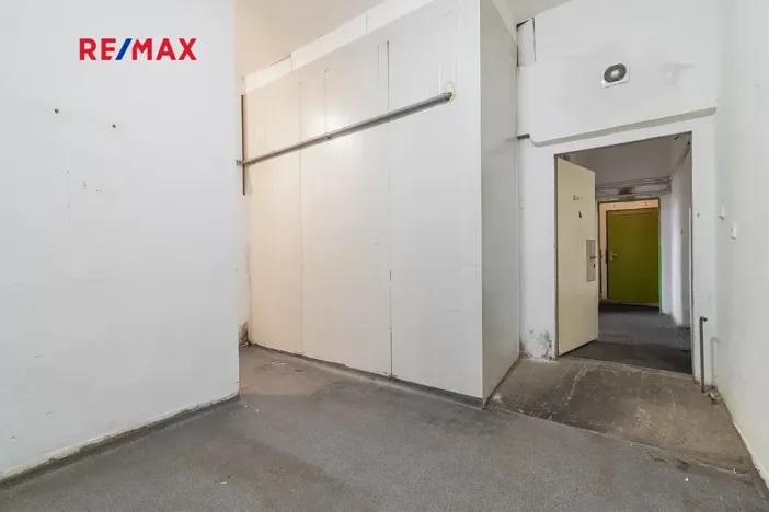 Pronájem komerční nemovitosti, Plzeň, Sokolovská, 12 m2