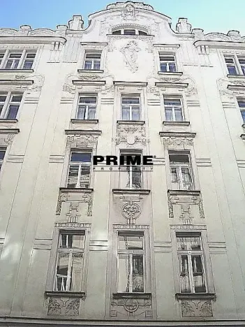 Pronájem bytu 3+1, Praha - Nové Město, Odborů, 87 m2