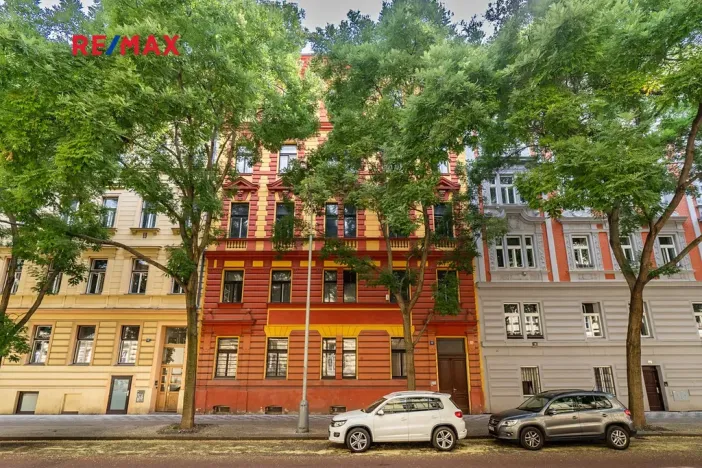 Prodej bytu 2+1, Praha - Karlín, Pernerova, 60 m2