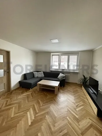 Pronájem bytu 2+1, Pardubice, Jilemnického, 57 m2