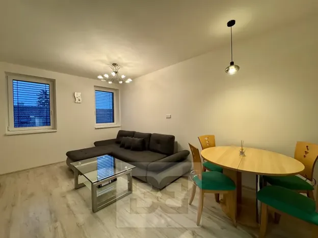 Pronájem bytu 2+kk, Brno, Štolcova, 40 m2