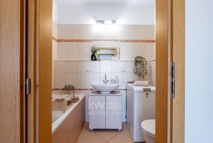 Prodej bytu 2+kk, Praha - Čakovice, Rýnská, 59 m2