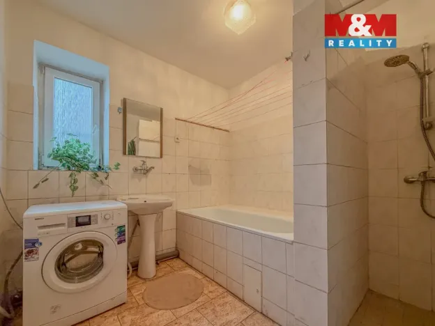 Prodej bytu 5+1, Polepy, 200 m2