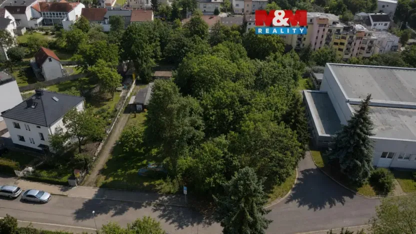 Prodej zahrady, Praha, Nad Hercovkou, 2083 m2