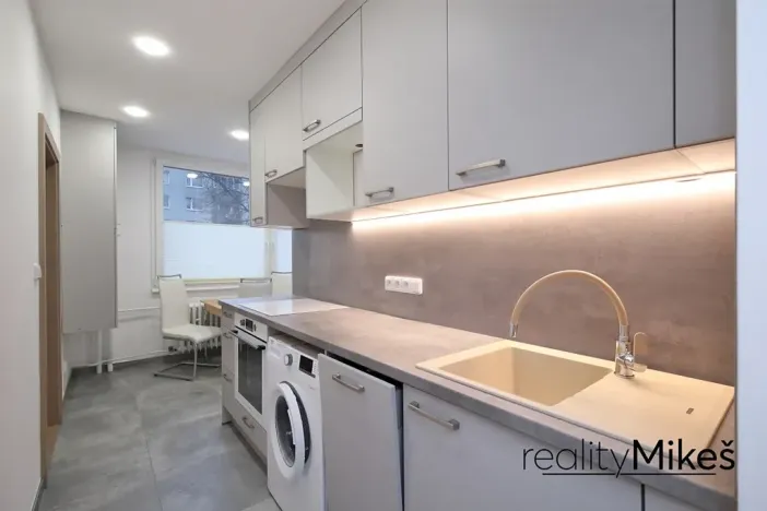 Pronájem bytu 3+1, Liberec, Oldřichova, 64 m2