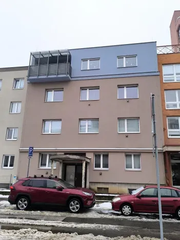 Pronájem bytu 3+kk, Hradec Králové, Vocelova, 93 m2