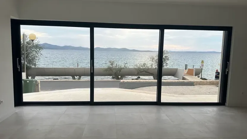 Prodej vily, Zadar, Chorvatsko, Krešimirova obala, 242 m2
