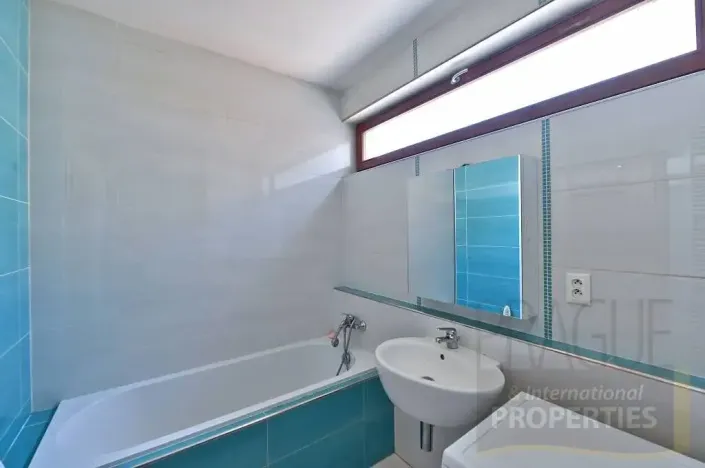 Pronájem bytu 2+kk, Praha, 69 m2