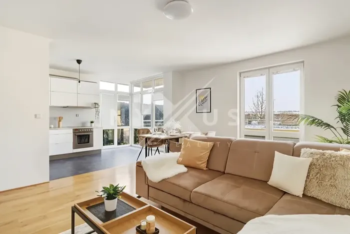 Prodej bytu 3+kk, Praha - Suchdol, Holubí, 83 m2