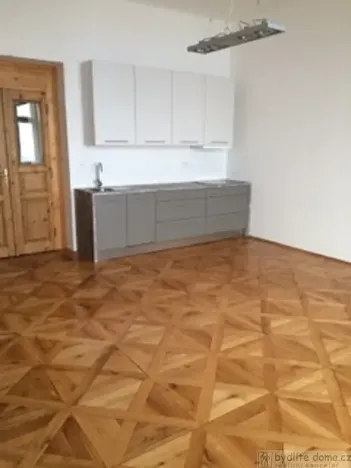 Pronájem bytu 2+kk, Tábor, Hradební, 44 m2