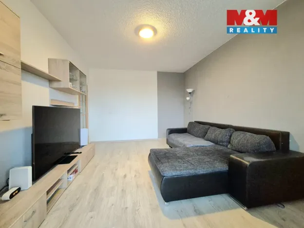 Prodej bytu 2+1, Třebíč - Nové Dvory, Novodvorská, 47 m2