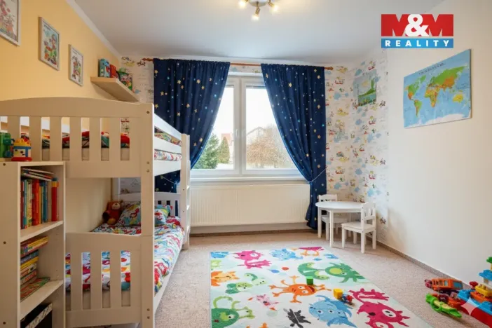 Prodej bytu 3+1, Sedlice, Sídliště 2, 82 m2