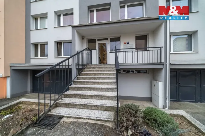 Prodej bytu 2+kk, Hořovice, Višňová, 39 m2