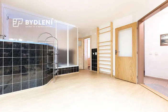 Prodej rodinného domu, Zahořany, 250 m2