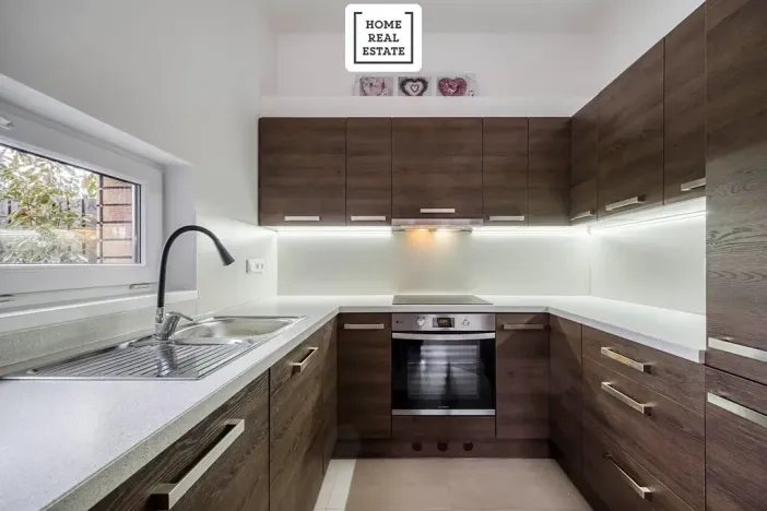 Pronájem vily, Stehelčeves, 120 m2