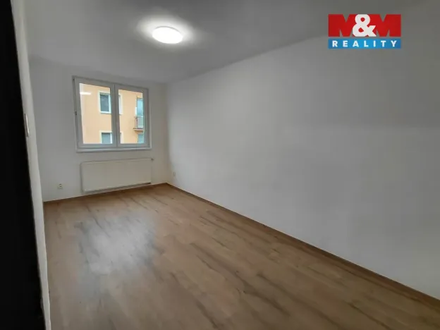 Pronájem bytu 3+1, Rataje nad Sázavou, Hlavní, 75 m2