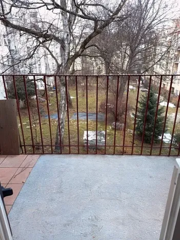 Prodej bytu 2+kk, Praha - Bubeneč, Lotyšská, 39 m2