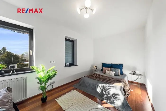 Prodej vily, Praha - Klánovice, Zádražanská, 330 m2