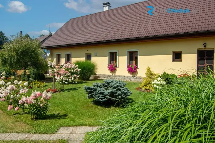 Prodej rodinného domu, Kozlovice, 283 m2