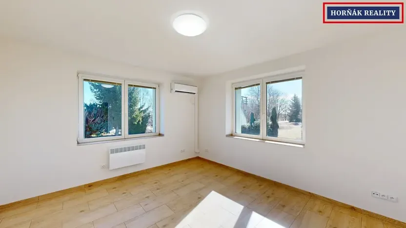 Pronájem bytu 1+1, Žďár nad Sázavou, 34 m2