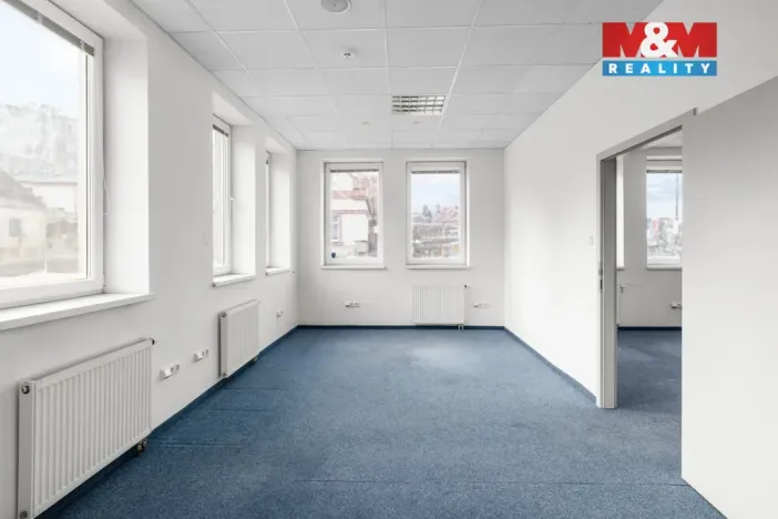 Pronájem kanceláře, Kladno, Čechova, 167 m2