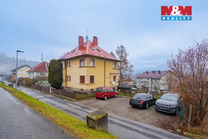 Prodej bytu 3+1, Vyšší Brod, Poschoďová, 92 m2