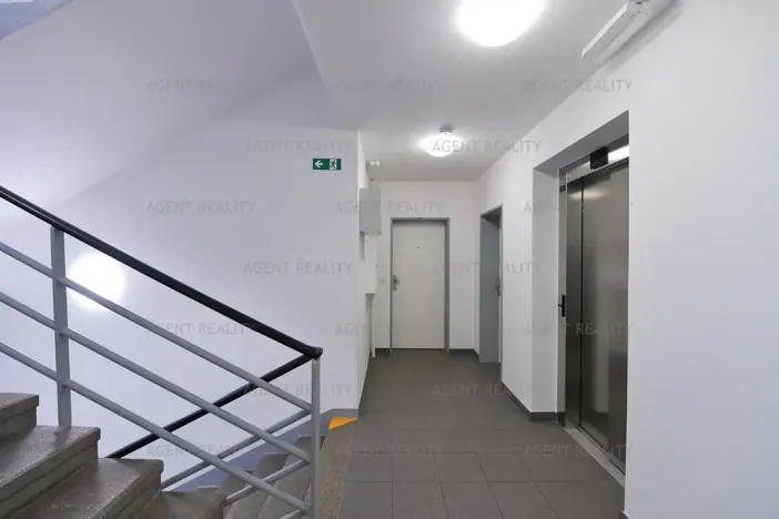 Pronájem bytu 2+kk, Praha - Holešovice, V závětří, 44 m2