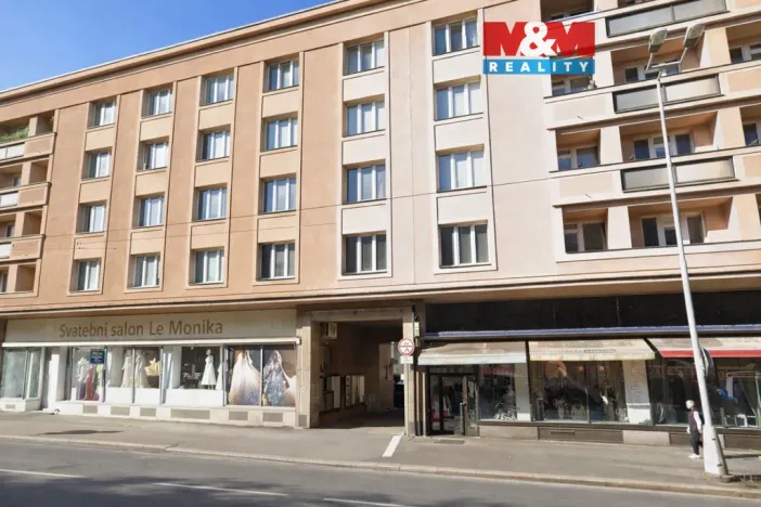 Pronájem bytu 1+1, Hradec Králové - Pražské Předměstí, Gočárova třída, 37 m2