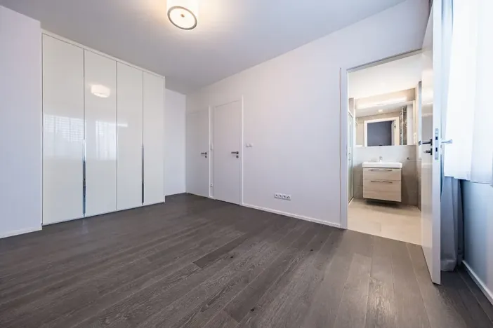 Pronájem rodinného domu, Praha - Březiněves, Skřivánčí, 157 m2