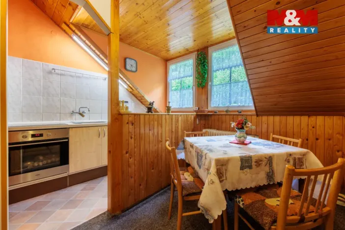 Prodej bytu 4+1, Karlovy Vary, Ondřejská, 79 m2