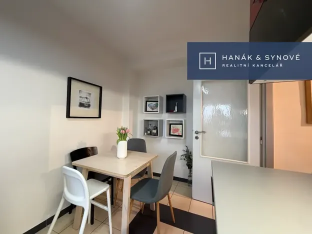 Pronájem bytu 2+1, Brno, Náplavka, 58 m2