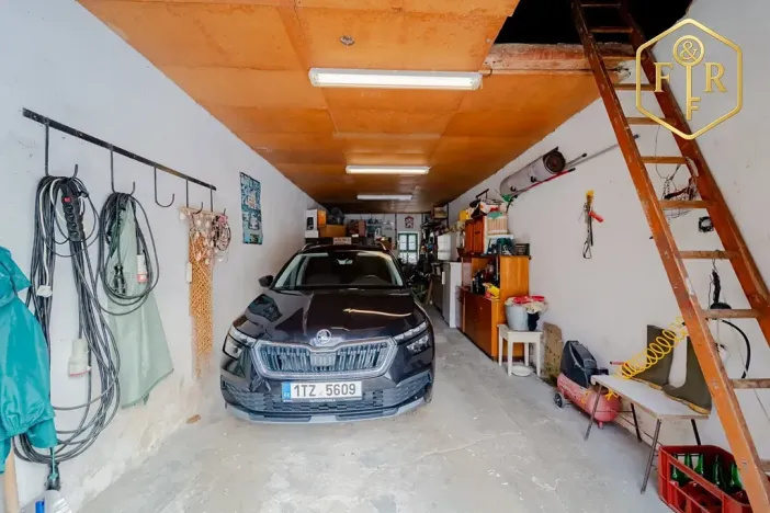 Prodej rodinného domu, Petrovice, 246 m2