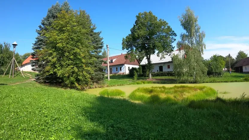 Prodej rodinného domu, Pecka, 300 m2