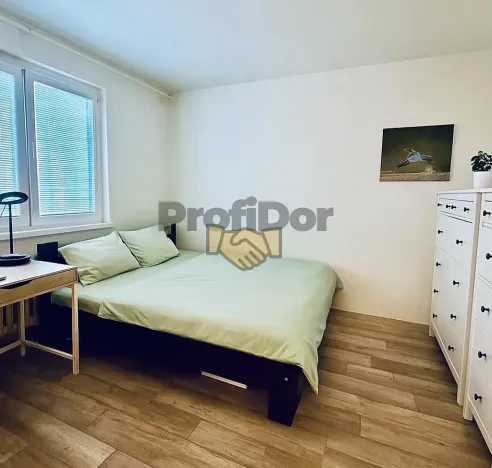 Pronájem bytu 3+1, Kopřivnice, Obránců míru, 65 m2