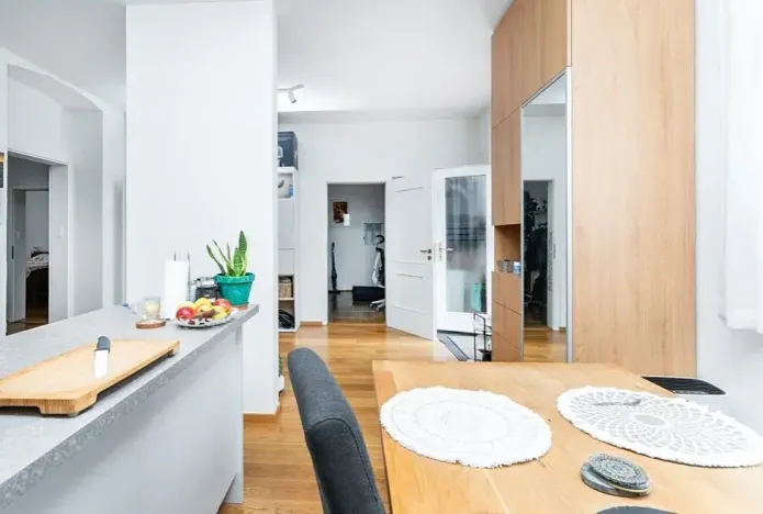 Prodej bytu 4+kk, Praha - Holešovice, Letohradská, 79 m2