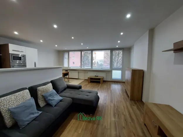 Pronájem bytu 4+kk, Beroun, Košťálkova, 97 m2