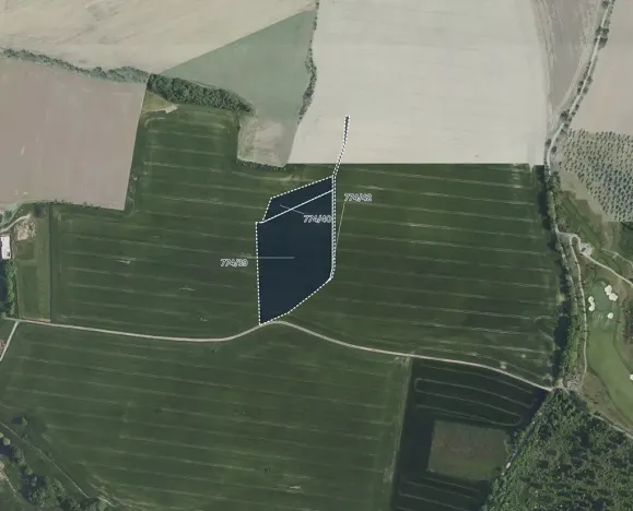 Prodej pole, Křížkový Újezdec, 18292 m2