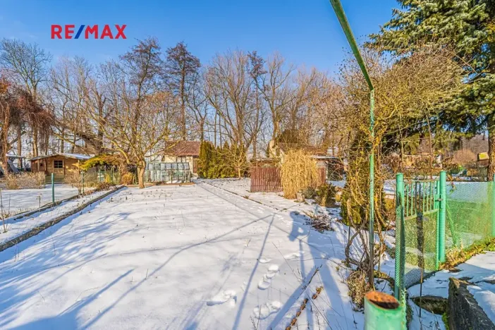 Prodej chaty, Slaný, 16 m2