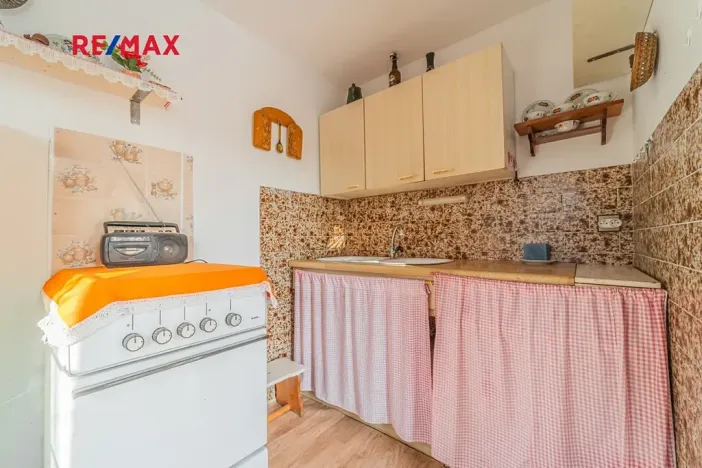 Prodej chaty, Slaný, 16 m2