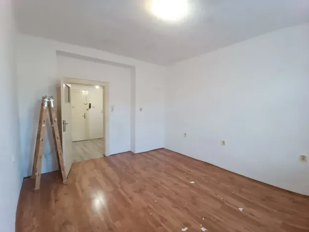 Pronájem bytu 1+kk, Praha - Braník, Pikovická, 25 m2