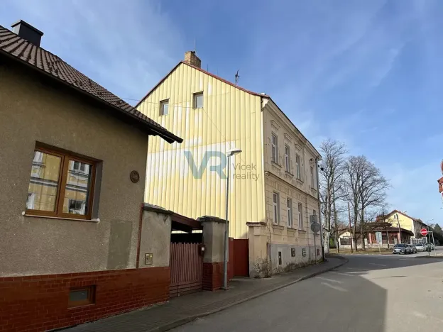 Prodej bytu 2+1, České Velenice, Komenského, 80 m2