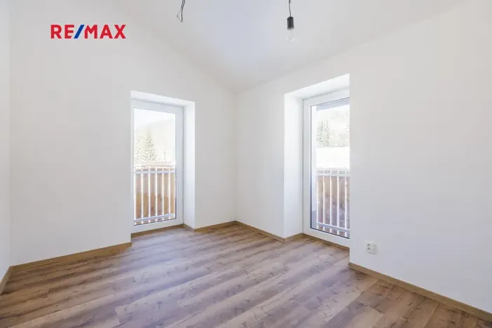 Prodej bytu 3+kk, Svoboda nad Úpou, Nádražní, 65 m2