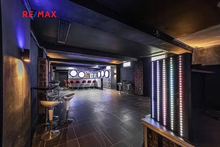 Prodej obchodního prostoru, Břidličná, Osvobození, 140 m2